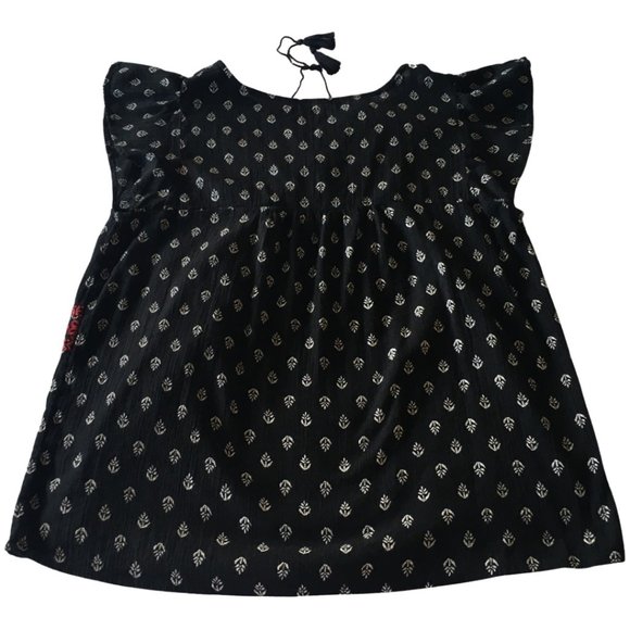 🌸4/$20 Boho style black print with red embroidery detailing peasant blouse - Picture 3 of 3